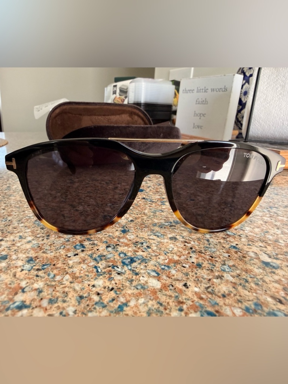 TOM FORD DAMIAN 02 TF1098 05A Black Havana Aviator Sunglass Authentic